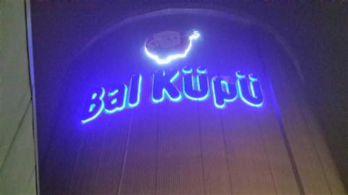 Balküpü Şeker Tabelası